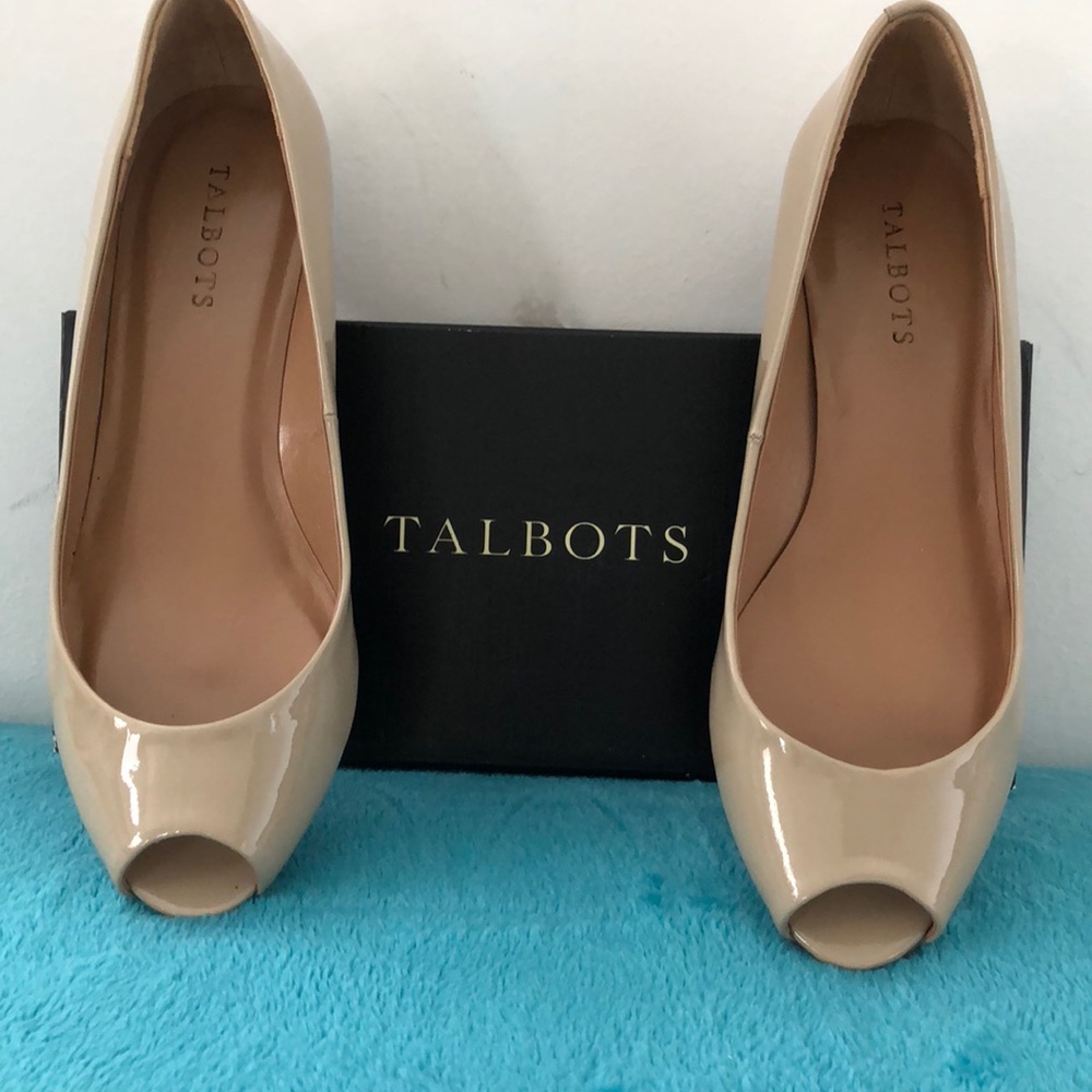 NWT-  Talbots Wedge